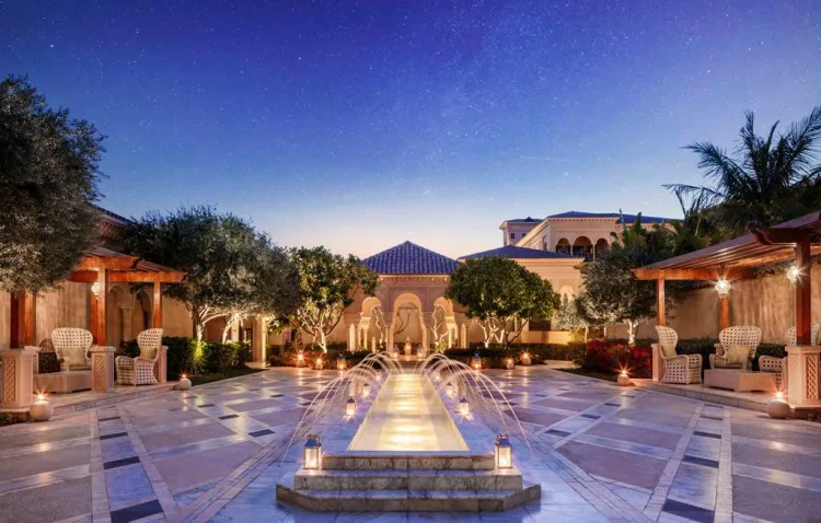 Illuminated courtyard and fountain at One&Only The Palm, Dubai